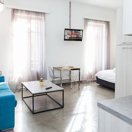 アテネBeautiful Apt Near Monastiraki Sqrアパートメント エクステリア 写真
