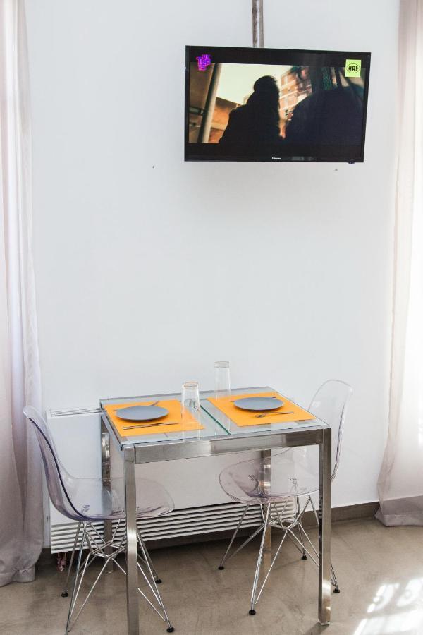 アテネBeautiful Apt Near Monastiraki Sqrアパートメント エクステリア 写真