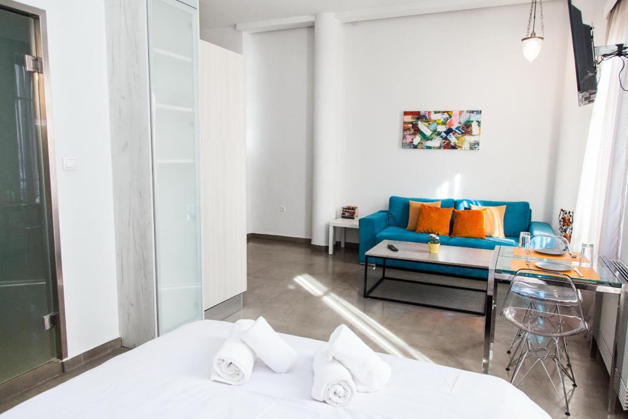 アテネBeautiful Apt Near Monastiraki Sqrアパートメント エクステリア 写真
